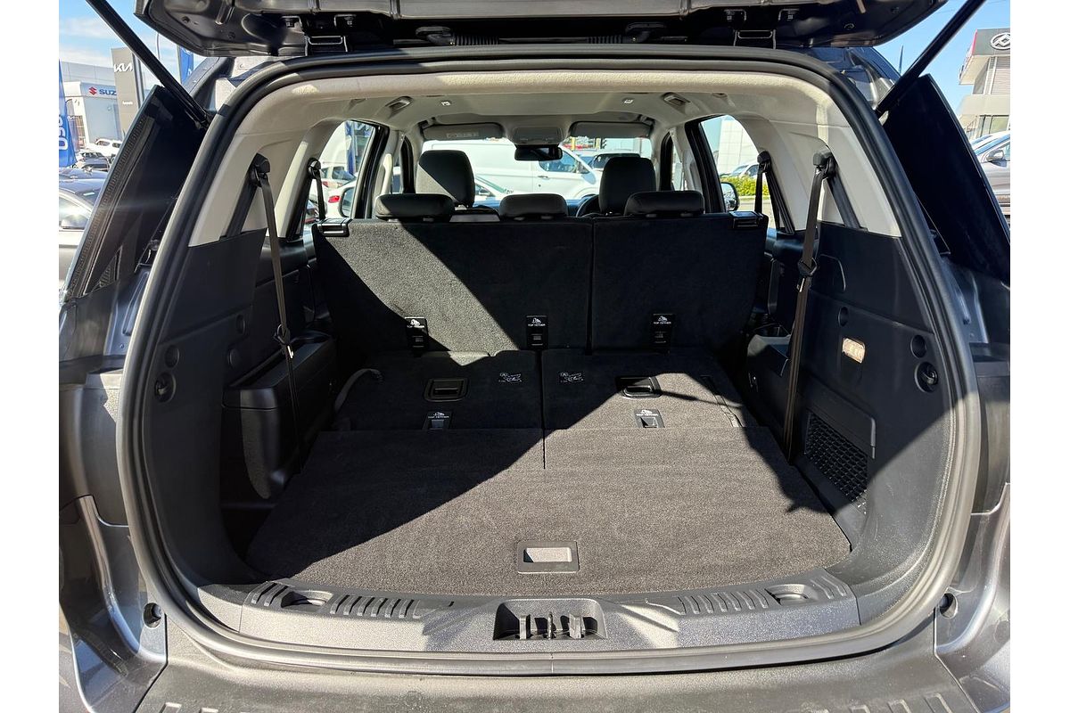 2024 Ford Everest Ambiente 2.0L