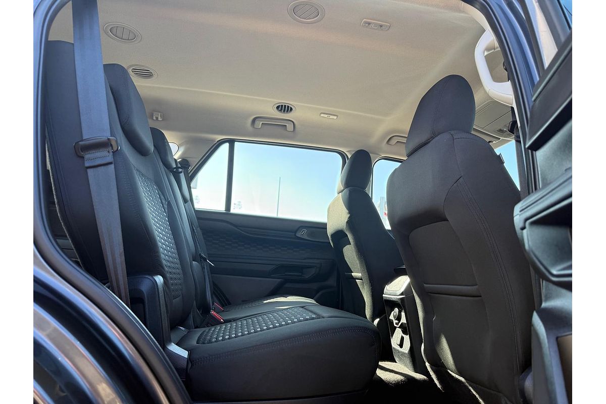 2024 Ford Everest Ambiente 2.0L