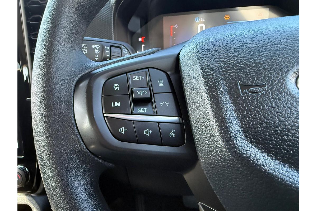 2024 Ford Everest Ambiente 2.0L