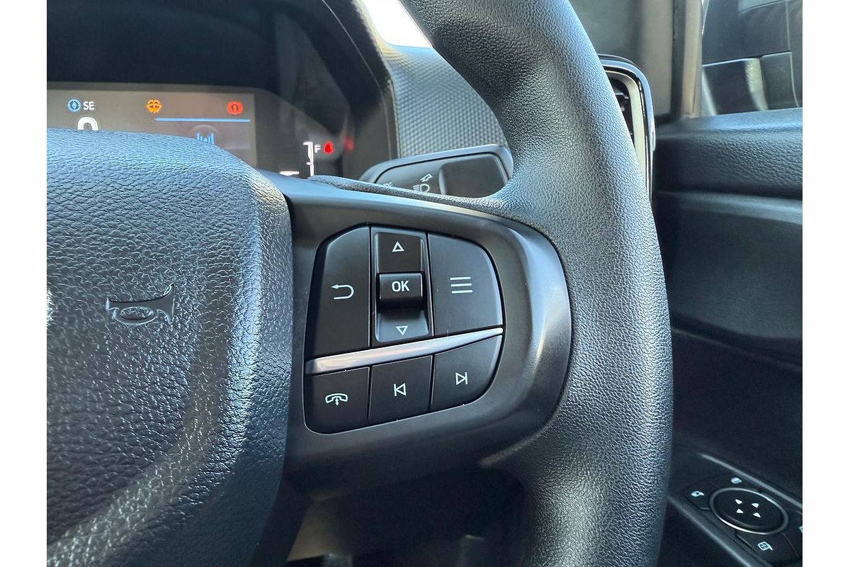 2024 Ford Everest Ambiente 2.0L