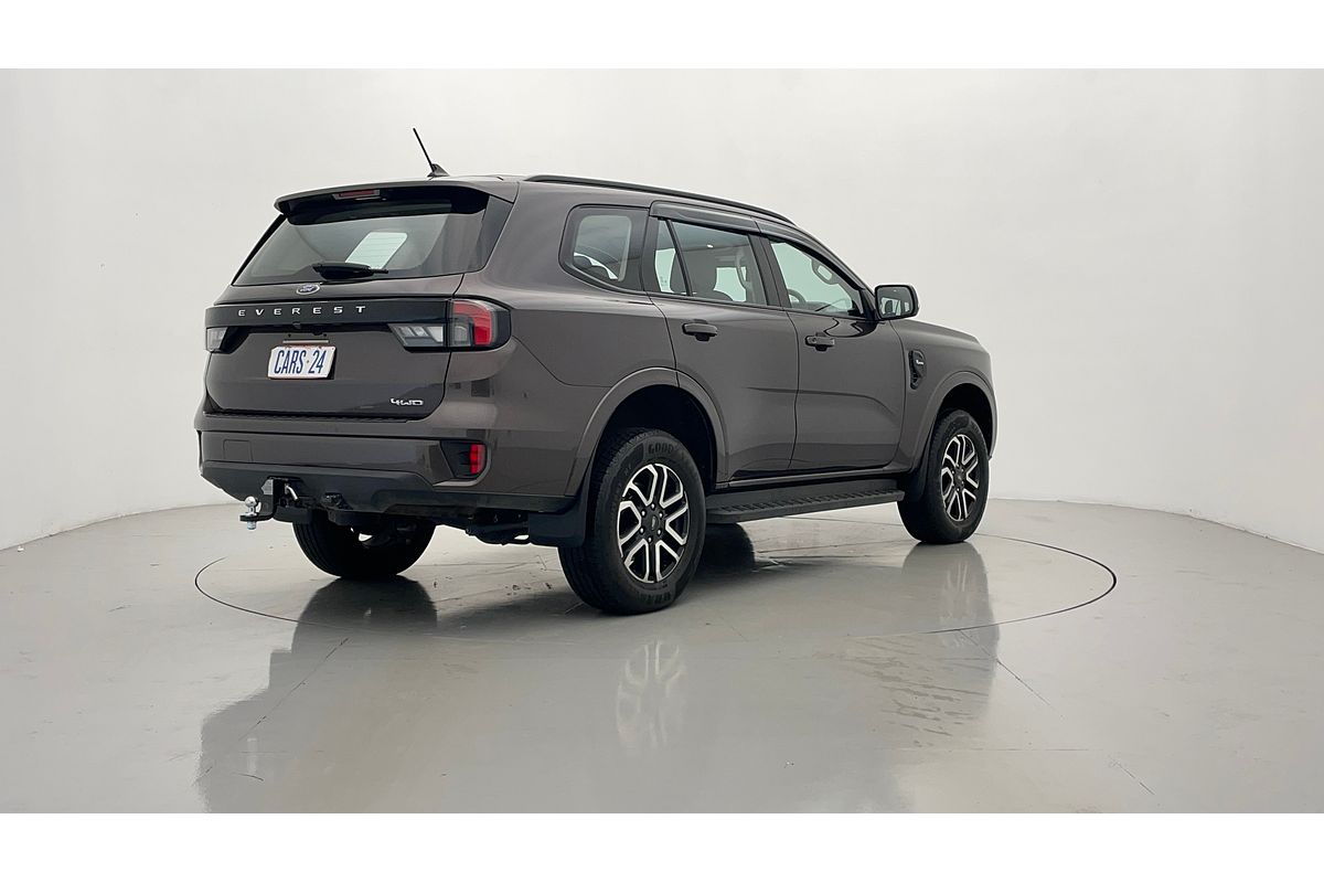 2023 Ford Everest Ambiente 2.0L
