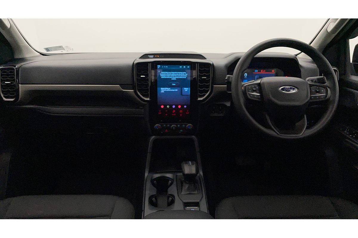 2023 Ford Everest Ambiente 2.0L