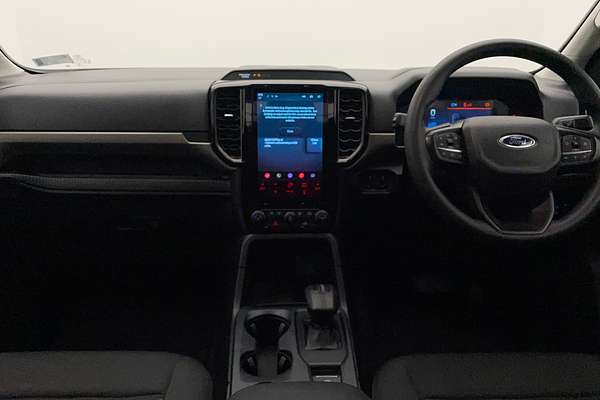 2023 Ford Everest Ambiente 2.0L