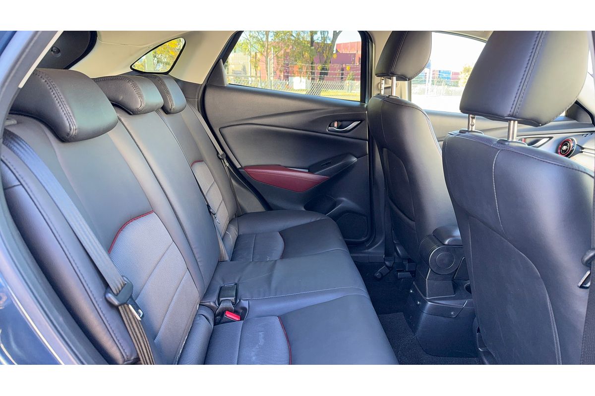 2017 Mazda CX-3 sTouring DK