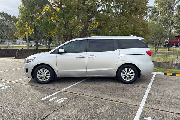 2015 Kia Carnival Si YP