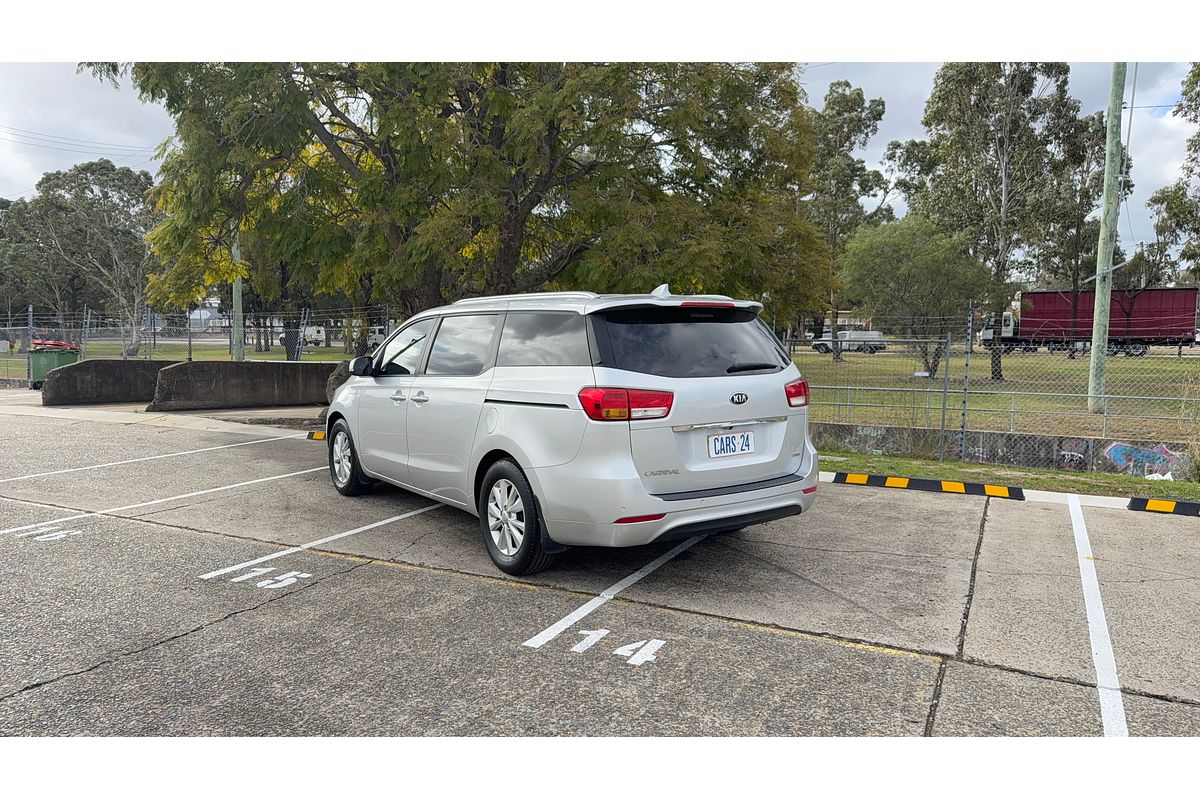 2015 Kia Carnival Si YP
