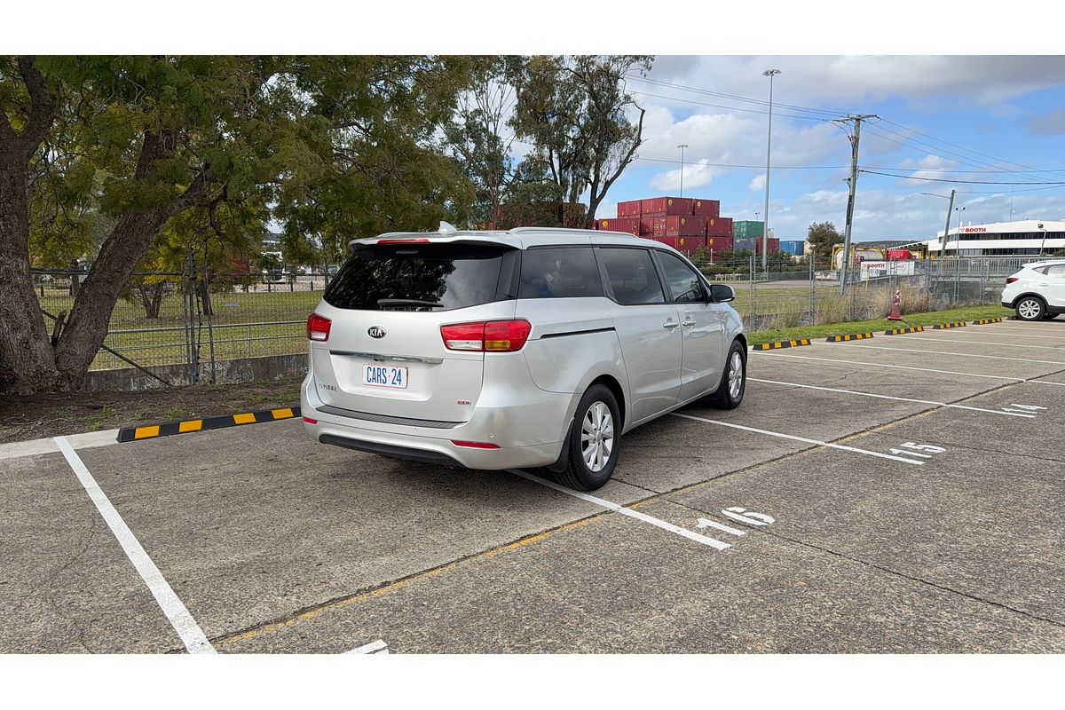 2015 Kia Carnival Si YP