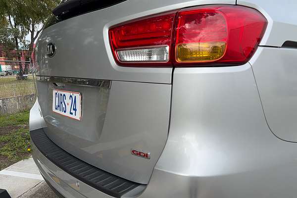 2015 Kia Carnival Si YP