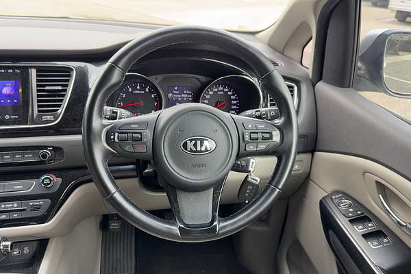 2015 Kia Carnival Si YP