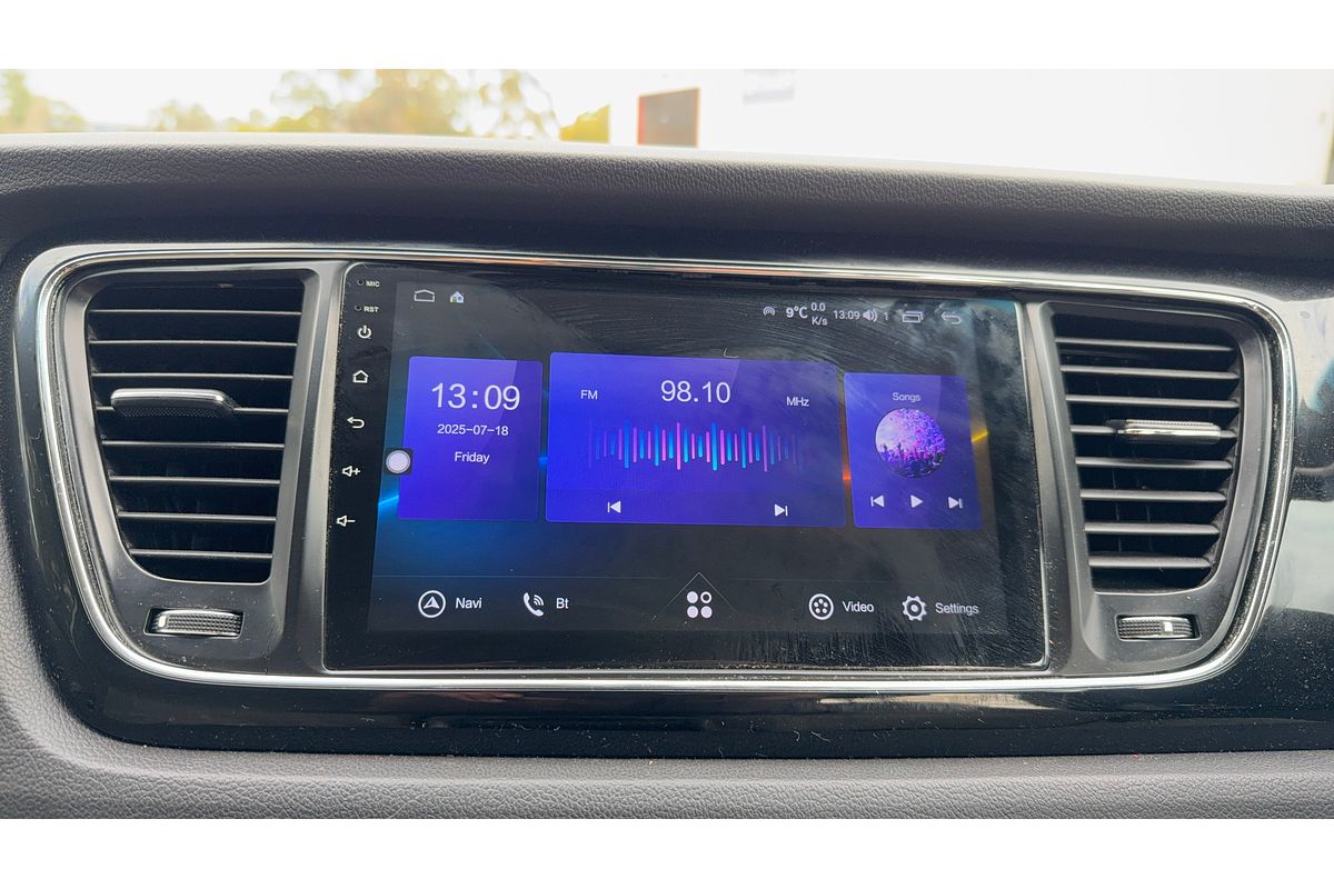 2015 Kia Carnival Si YP