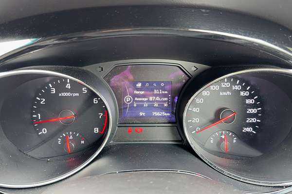 2015 Kia Carnival Si YP