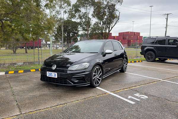 2017 Volkswagen Golf R 7.5