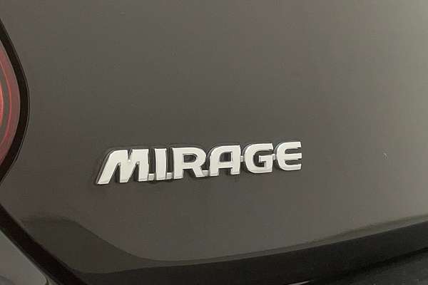 2021 Mitsubishi Mirage ES LB