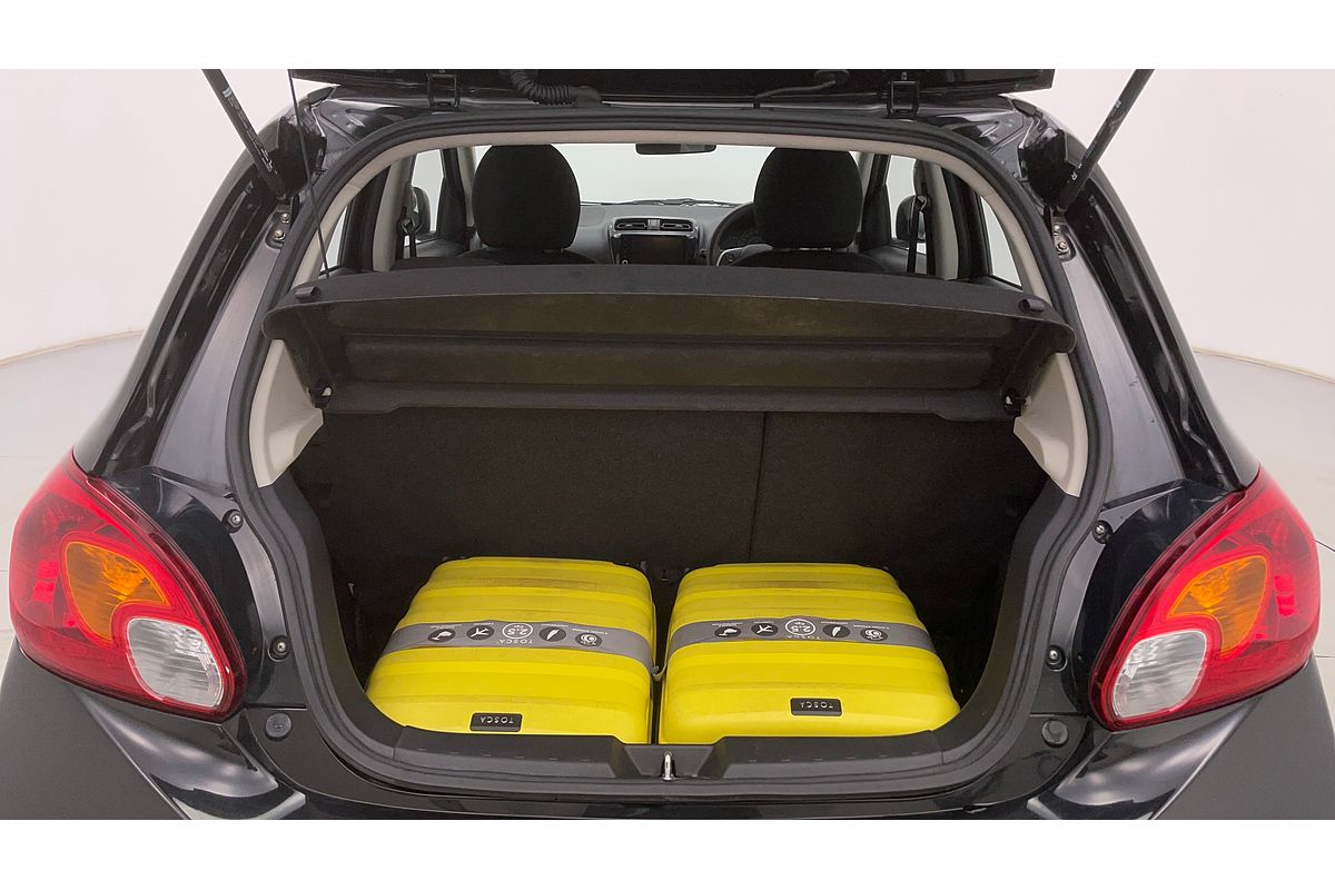 2021 Mitsubishi Mirage ES LB