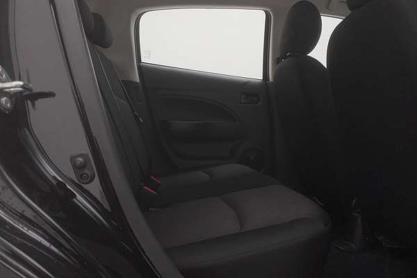 2021 Mitsubishi Mirage ES LB