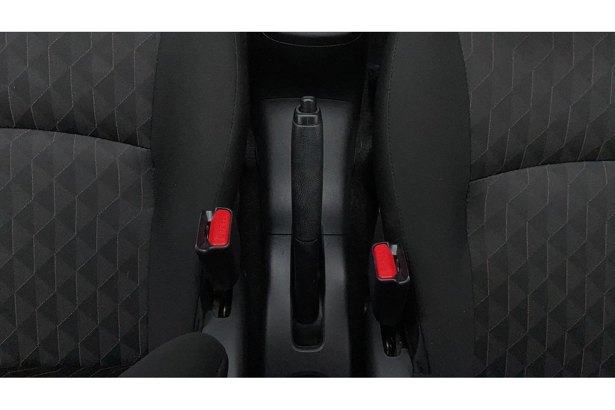 2021 Mitsubishi Mirage ES LB