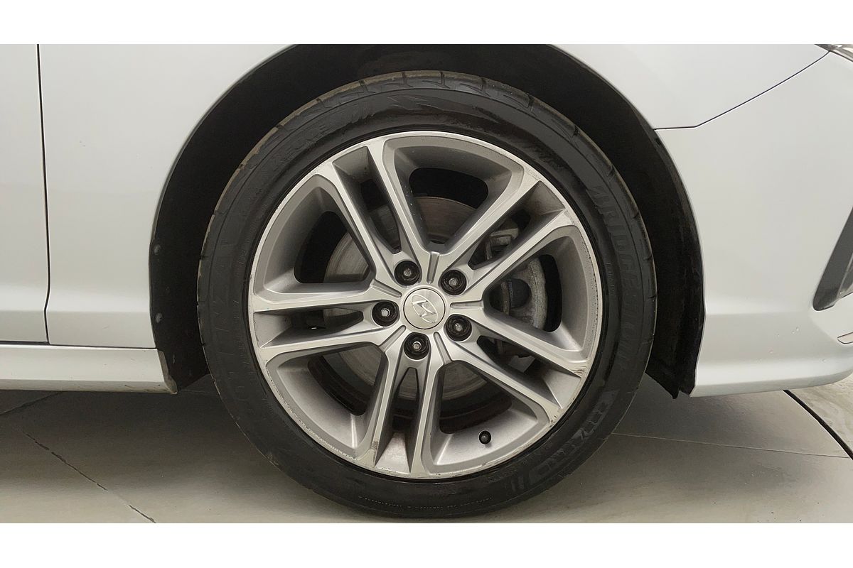 2018 Hyundai Sonata Active LF4