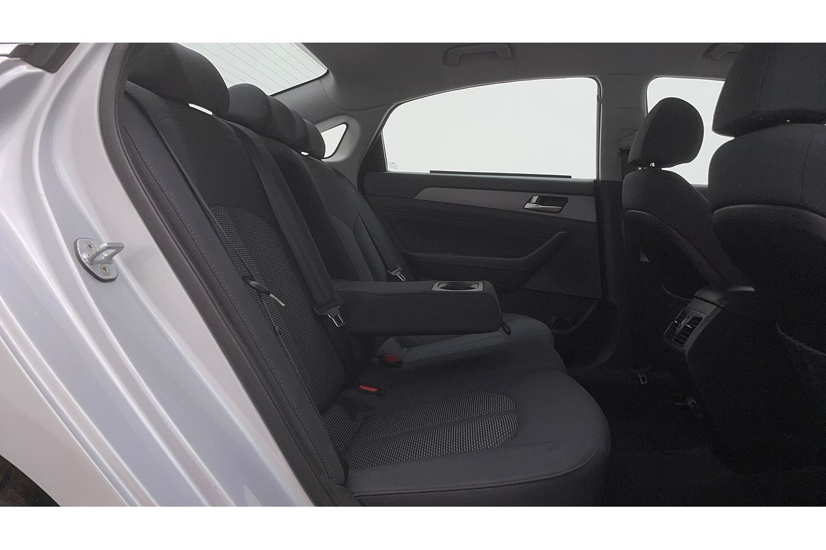 2018 Hyundai Sonata Active LF4