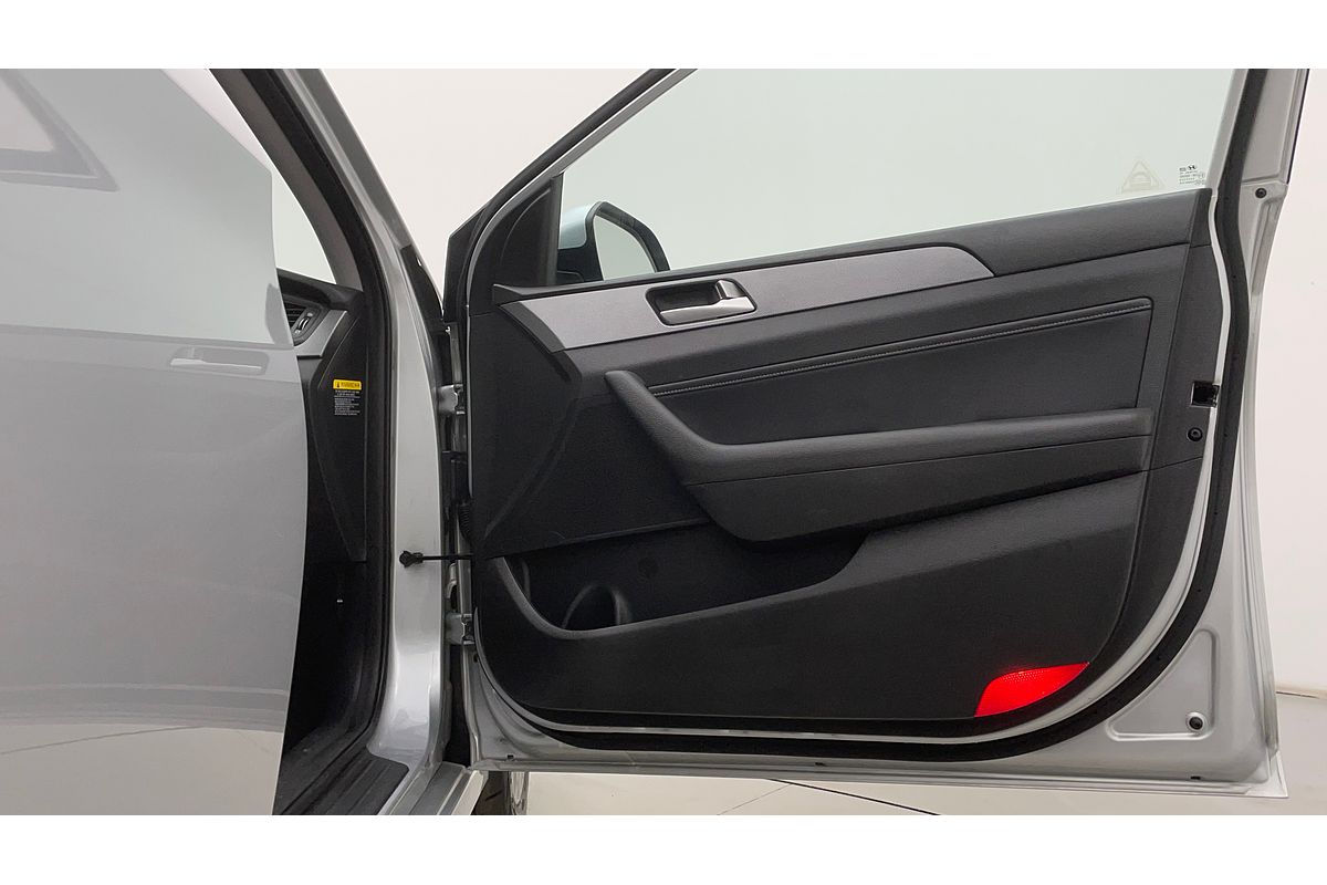 2018 Hyundai Sonata Active LF4