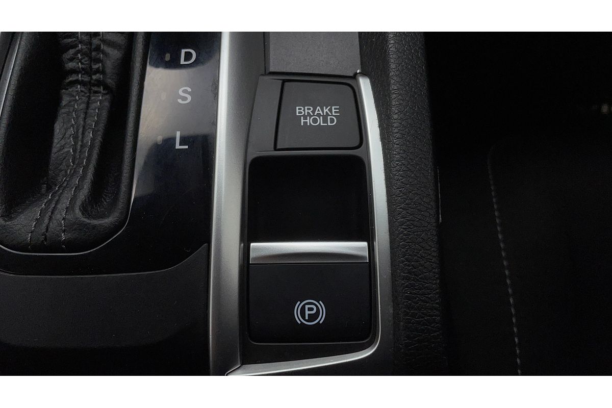 2019 Honda Civic VTi-L 10th Gen