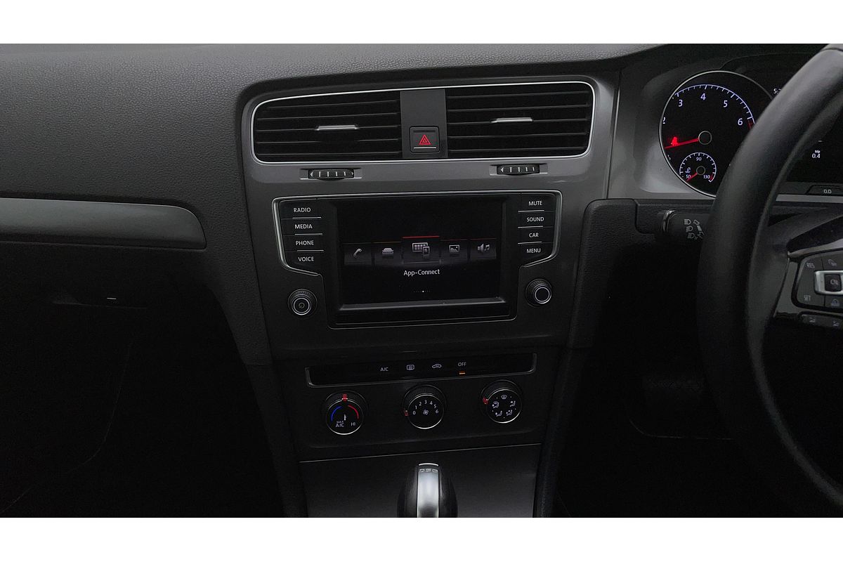 2016 Volkswagen Golf 92TSI Trendline 7