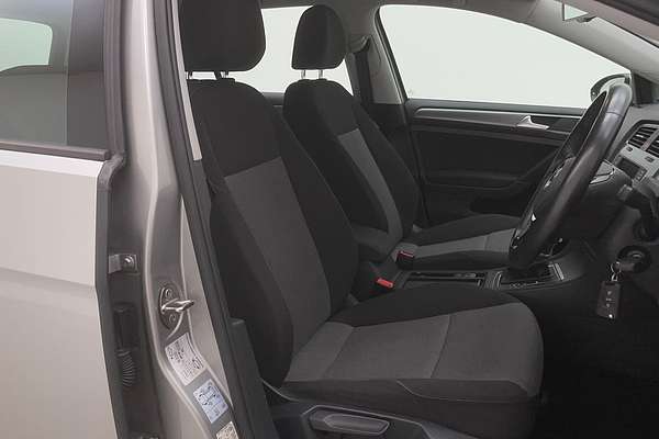 2016 Volkswagen Golf 92TSI Trendline 7