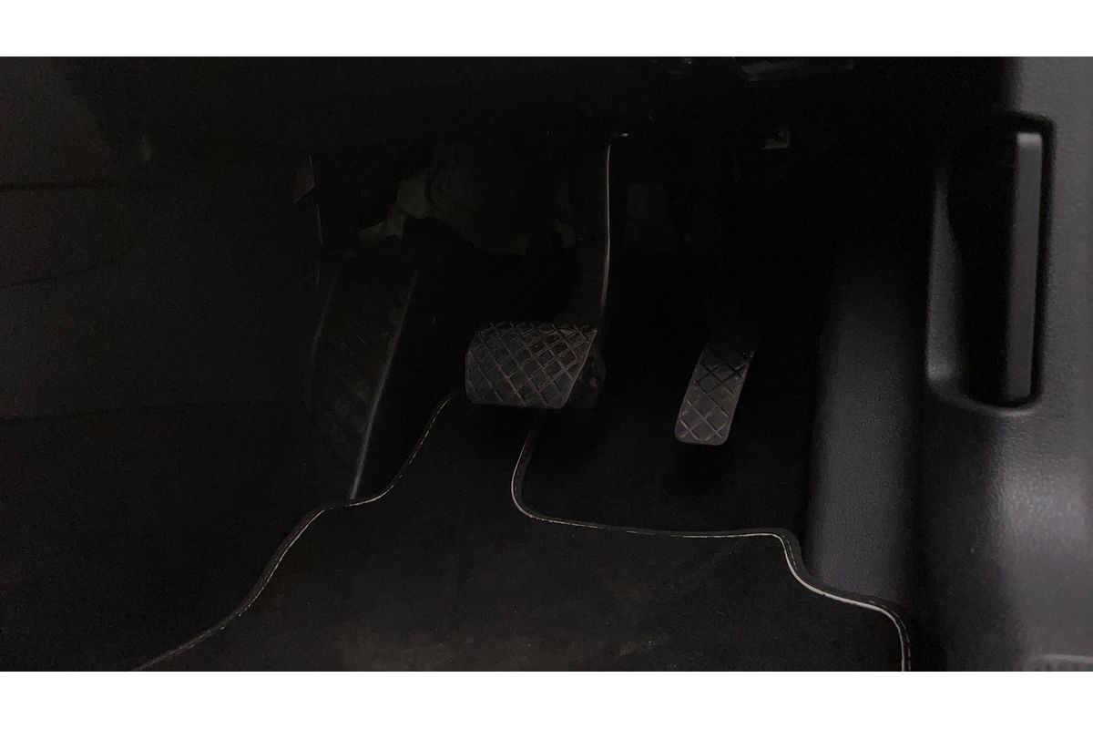 2016 Volkswagen Golf 92TSI Trendline 7