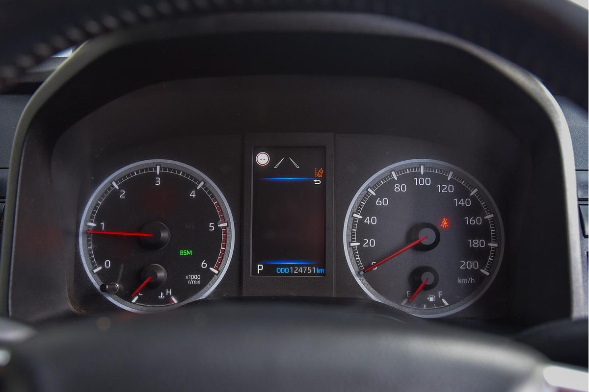 2022 Toyota Hiace GDH300R LWB