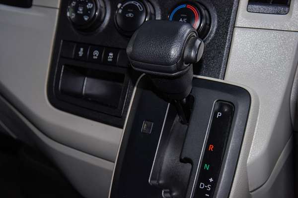 2022 Toyota Hiace GDH300R LWB