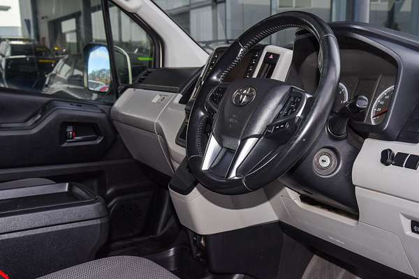 2022 Toyota Hiace GDH300R LWB
