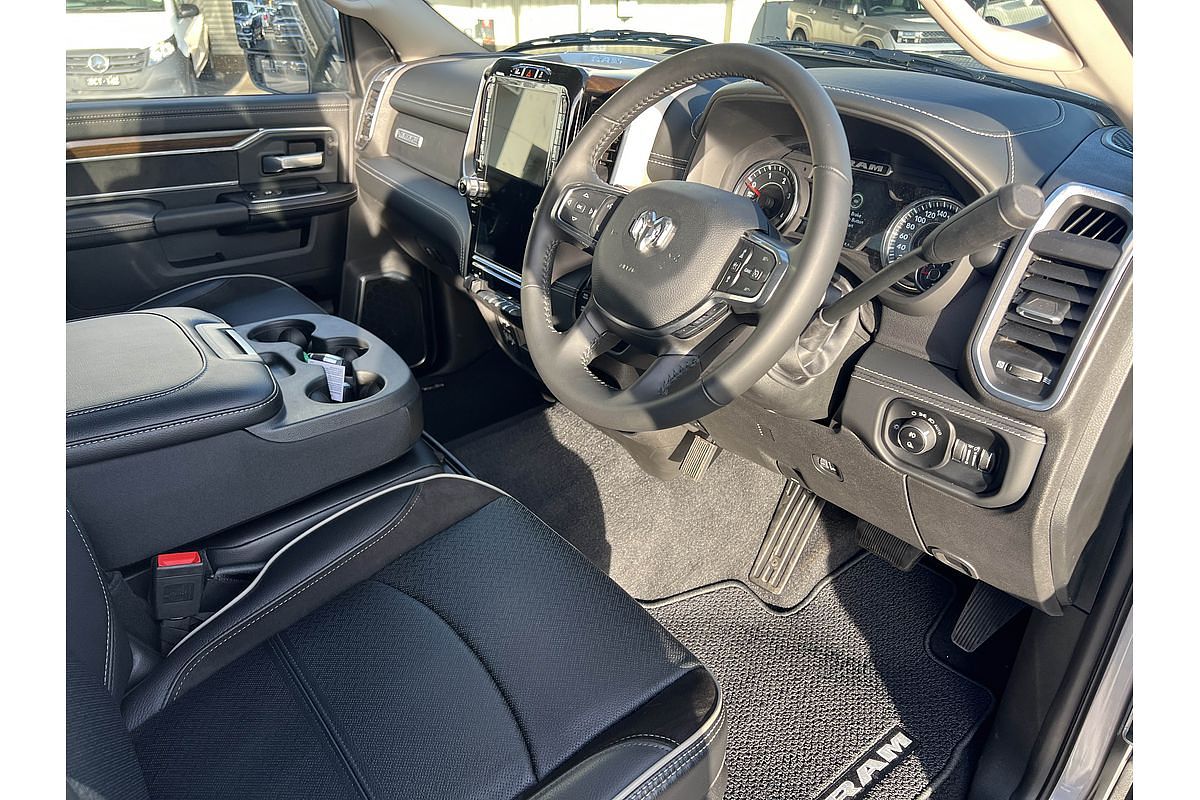2024 RAM 2500 Laramie Rambox DJ 4X4
