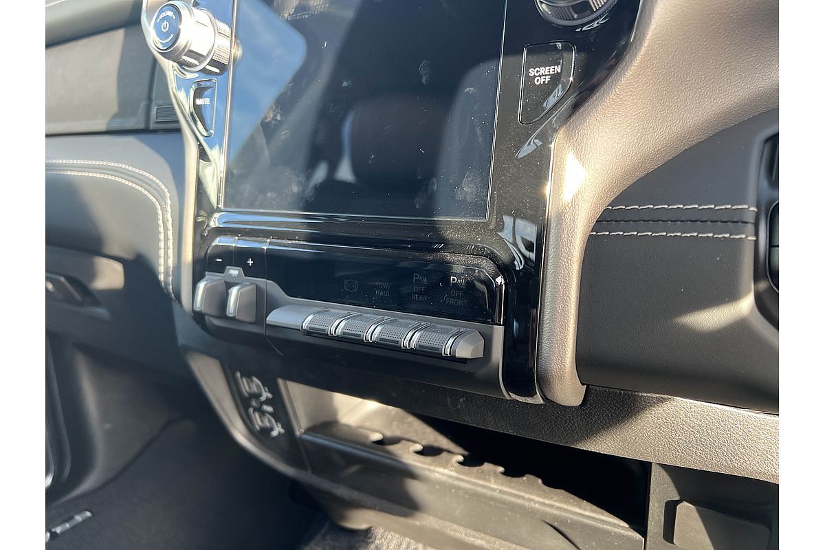 2024 RAM 2500 Laramie Rambox DJ 4X4