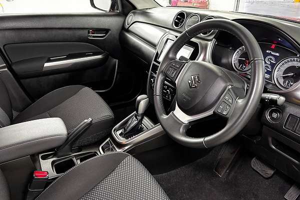 2023 Suzuki Vitara LY Series II