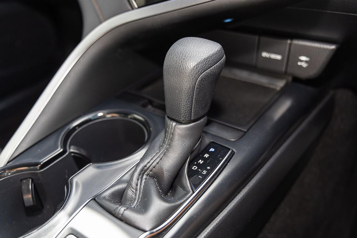 2019 Toyota Camry Ascent ASV70R