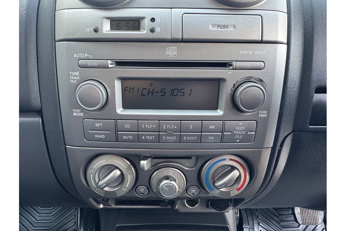 2009 Isuzu D-MAX LS  Rear Wheel Drive