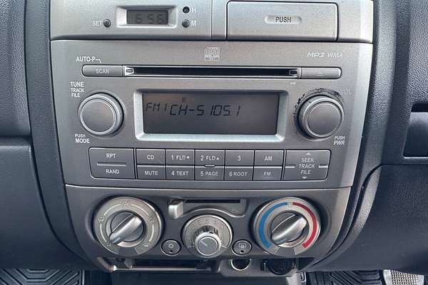 2009 Isuzu D-MAX LS  Rear Wheel Drive