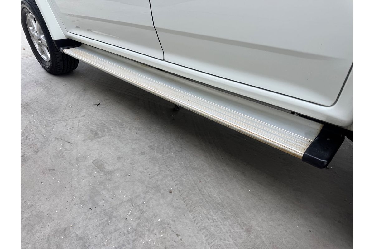 2009 Isuzu D-MAX LS  Rear Wheel Drive