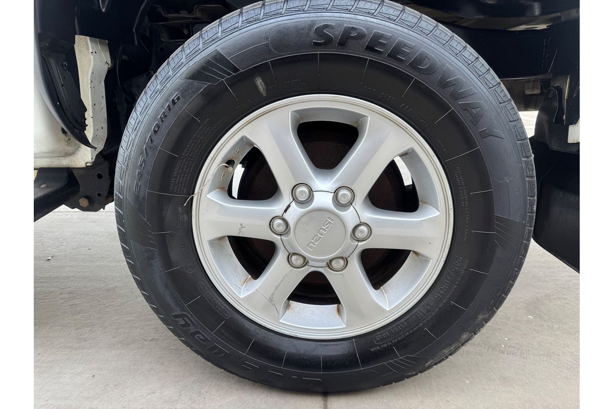 2009 Isuzu D-MAX LS  Rear Wheel Drive