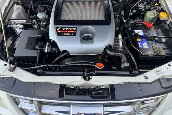 2009 Isuzu D-MAX LS  Rear Wheel Drive