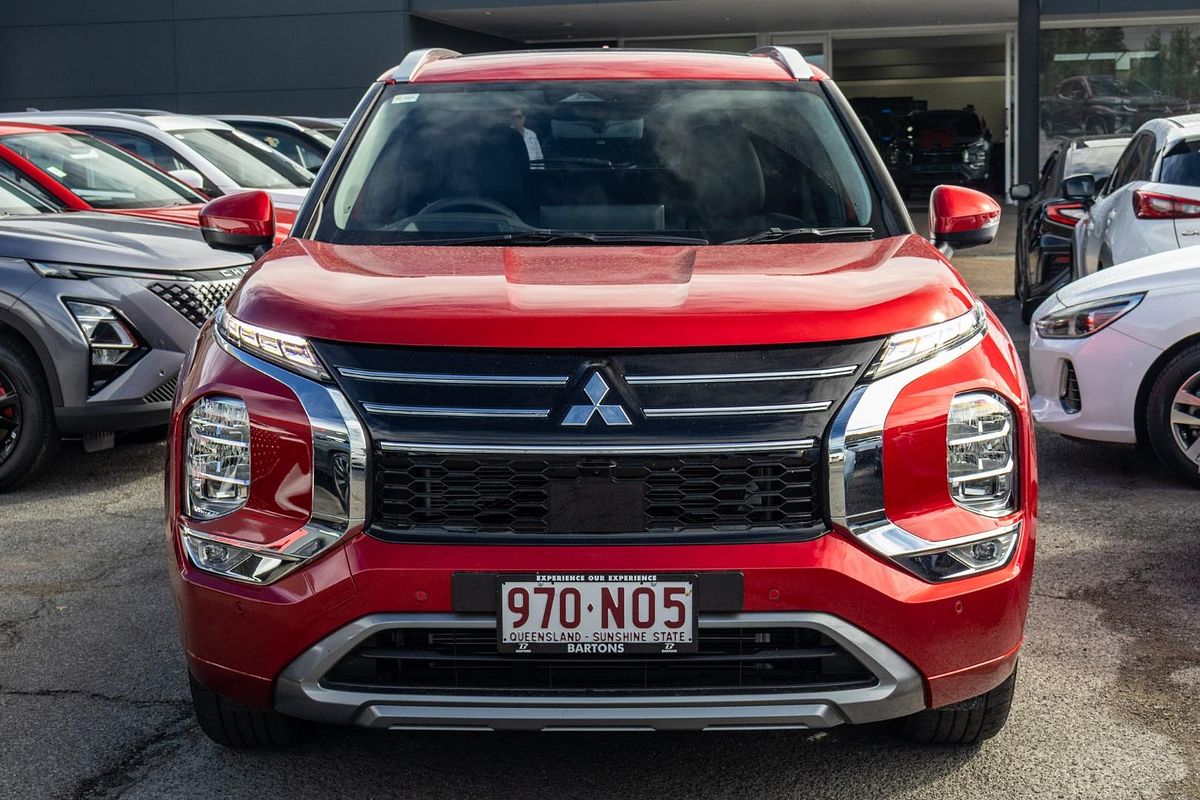 2025 Mitsubishi Outlander Exceed ZM