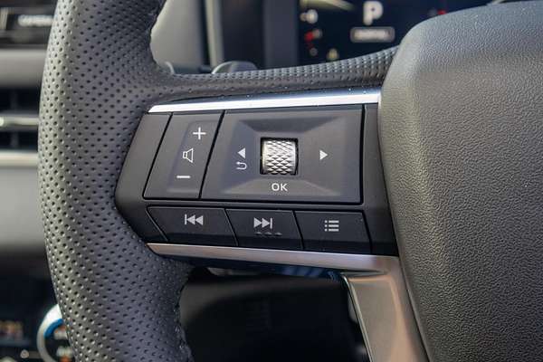 2025 Mitsubishi Outlander Exceed ZM