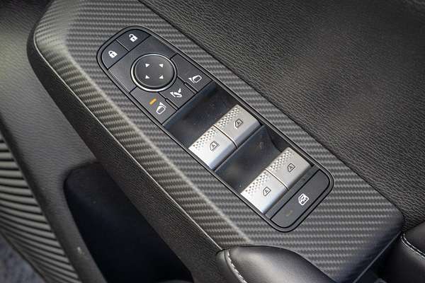 2025 Mitsubishi Outlander Exceed ZM