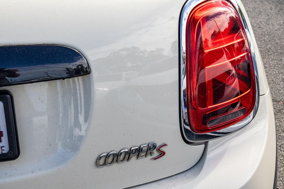 2020 MINI Hatch Cooper S Sport F56 LCI