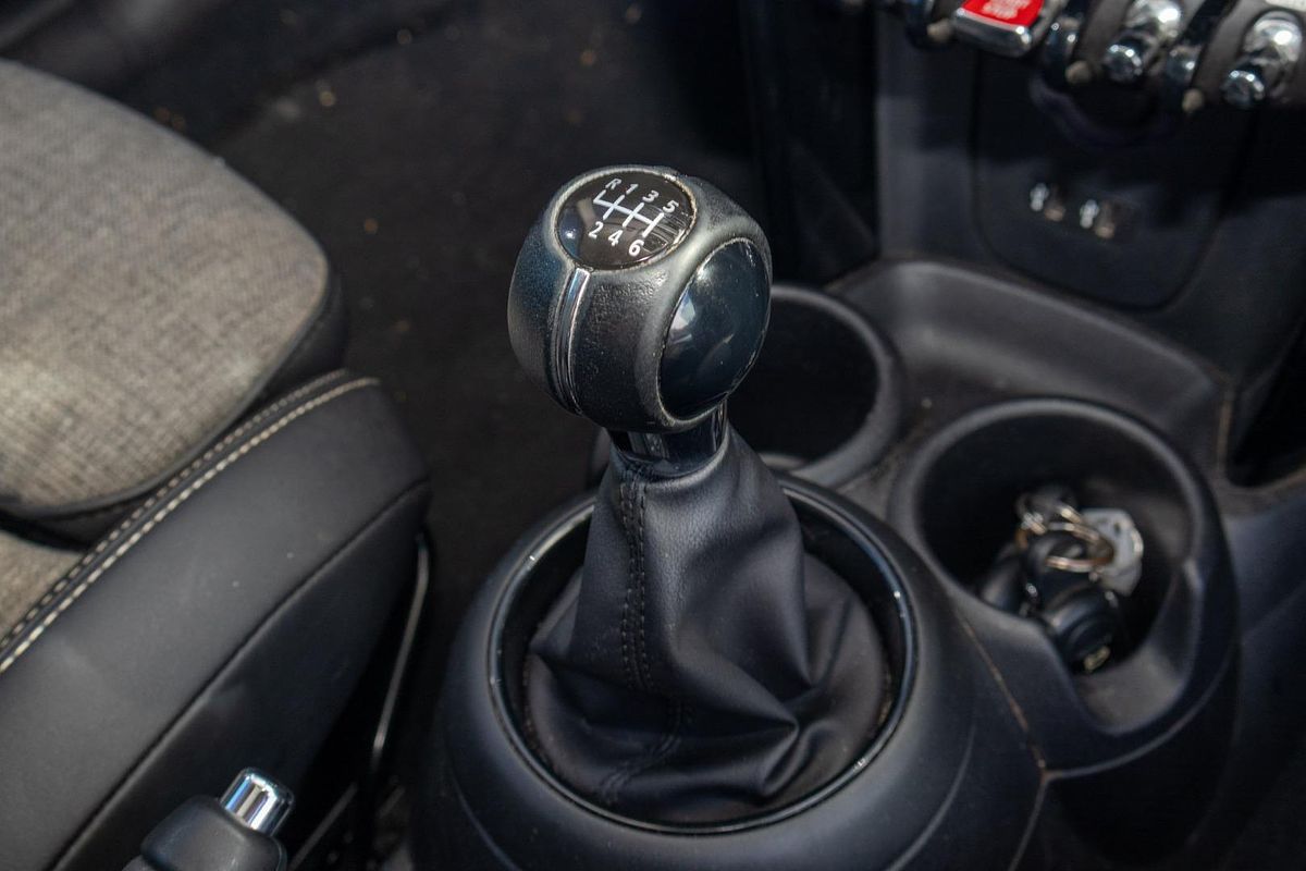 2020 MINI Hatch Cooper S Sport F56 LCI