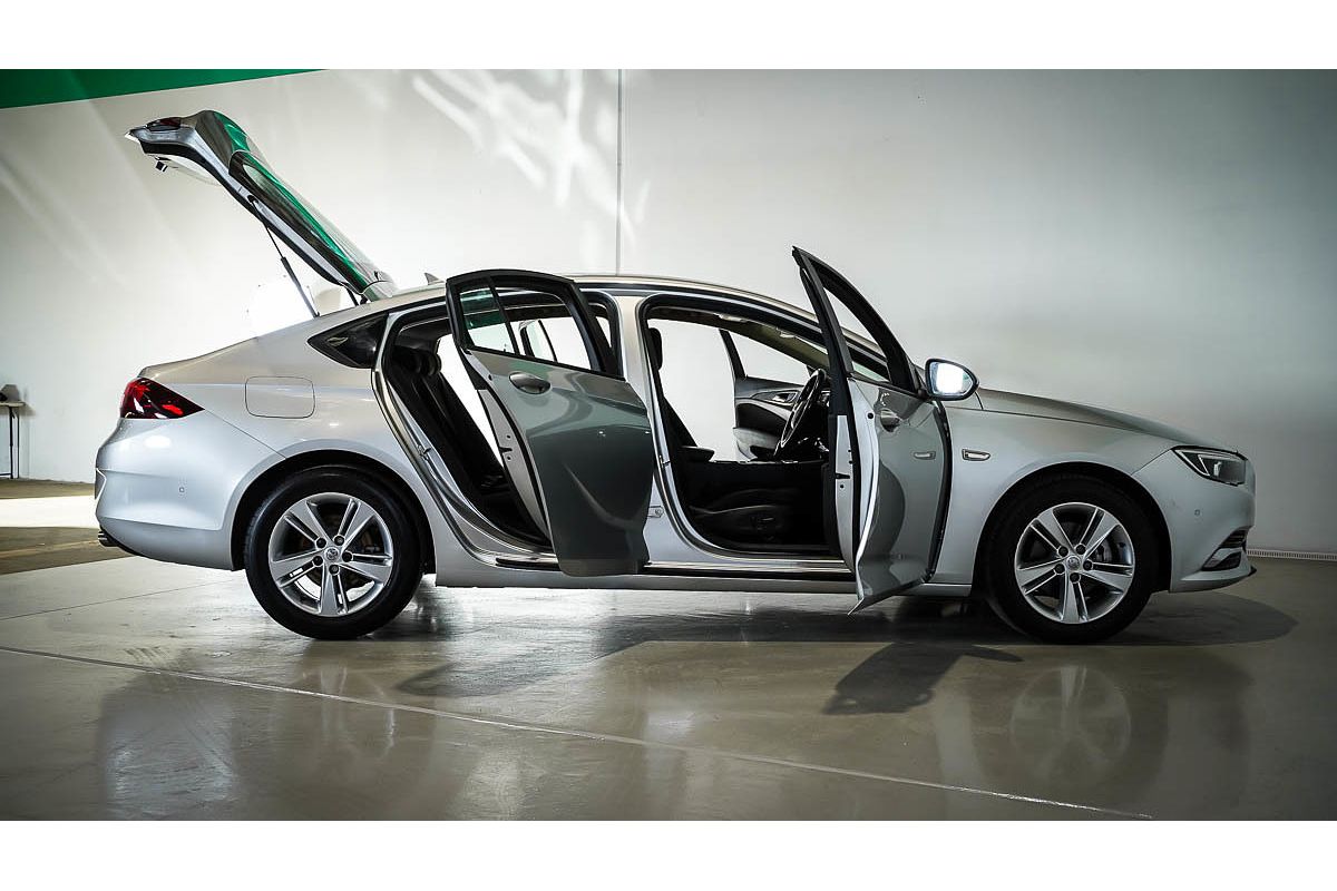2018 Holden Commodore LT ZB