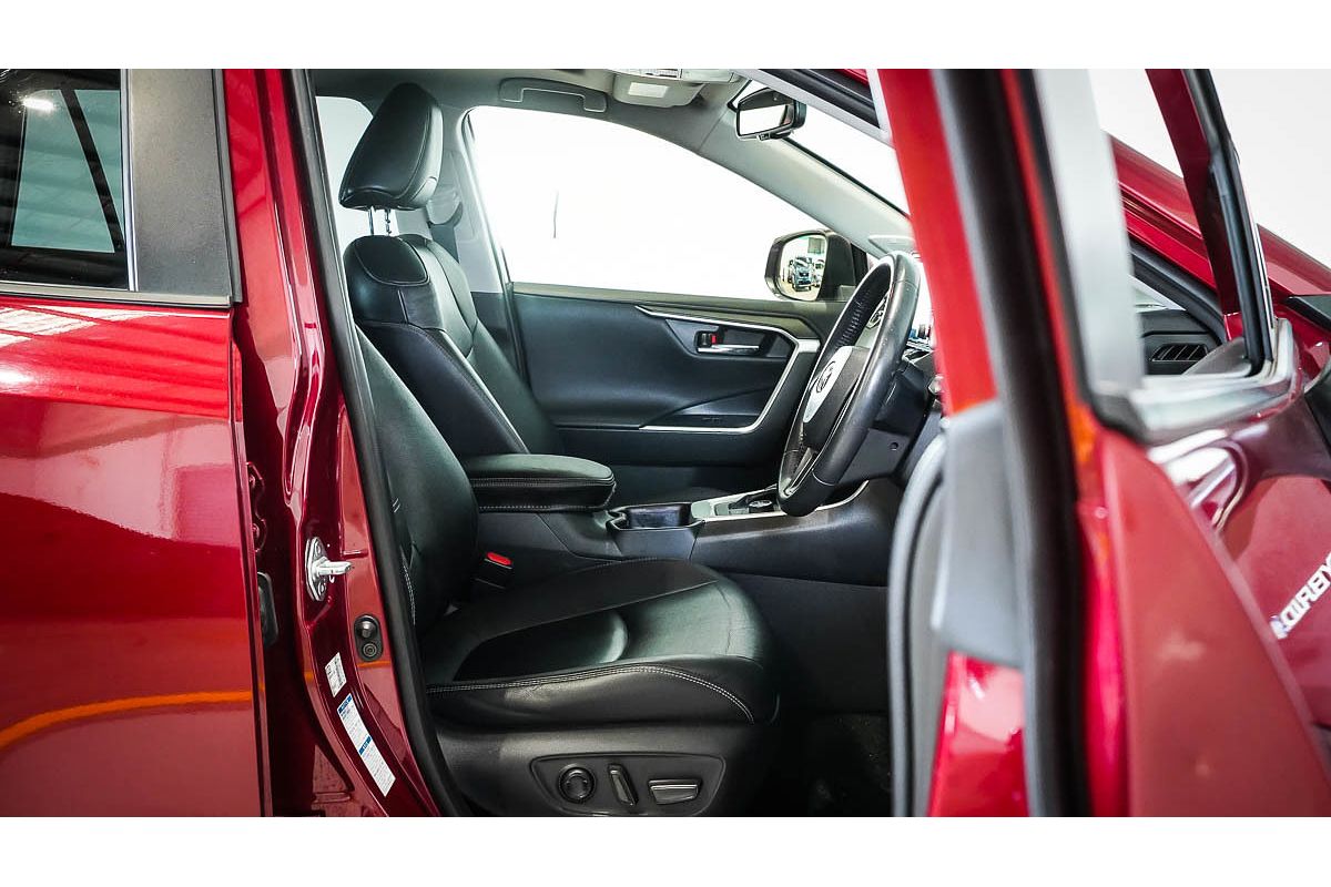 2020 Toyota RAV4 Cruiser AXAH54R
