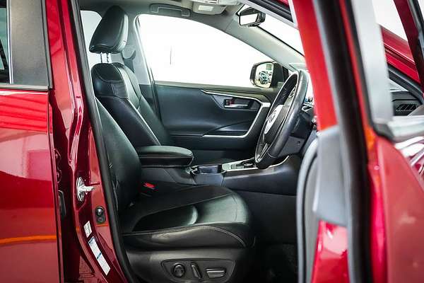 2020 Toyota RAV4 Cruiser AXAH54R