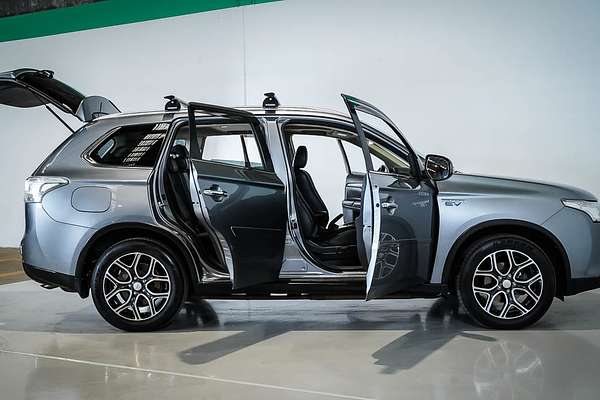 2014 Mitsubishi Outlander PHEV Aspire ZJ