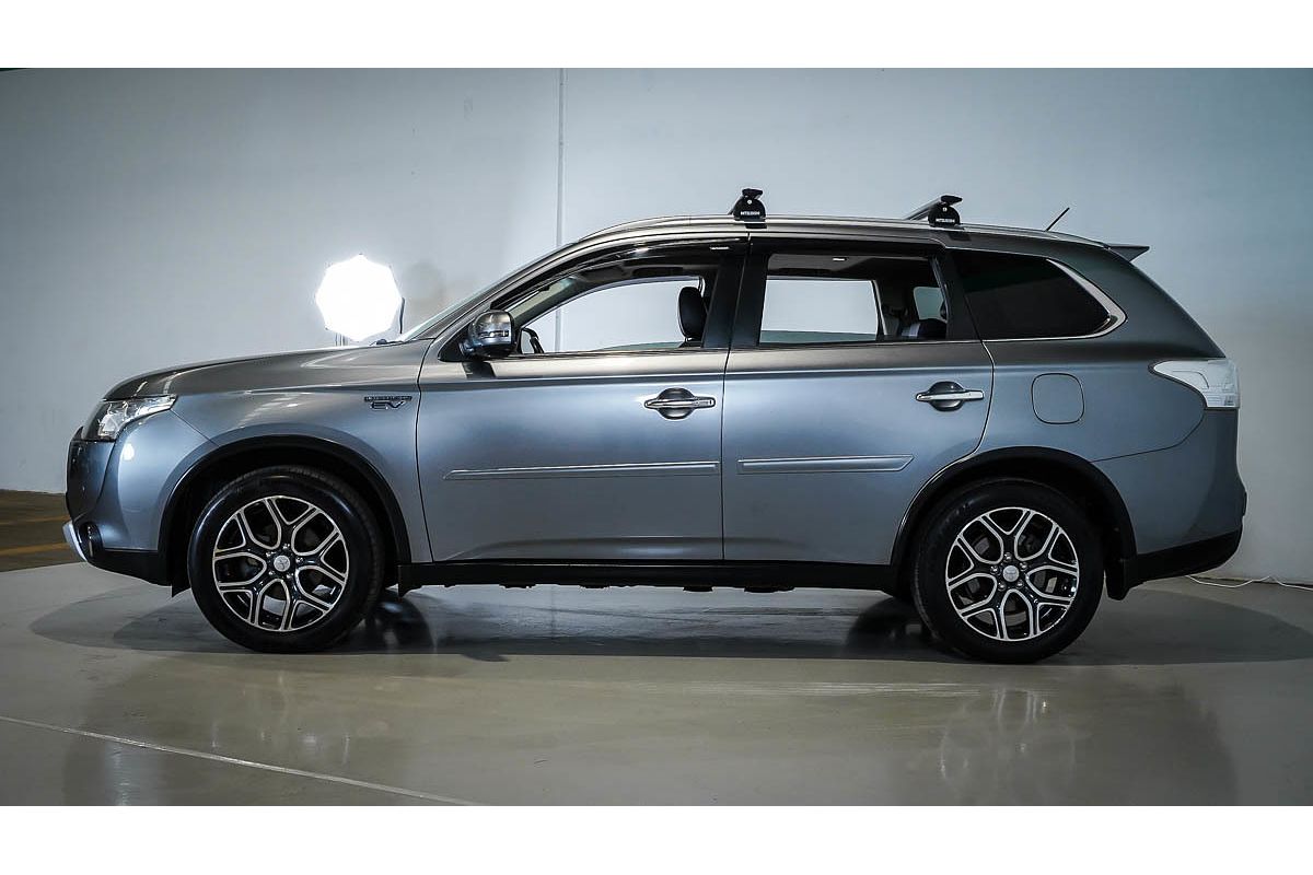 2014 Mitsubishi Outlander PHEV Aspire ZJ