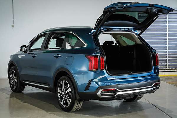2023 Kia Sorento Sport+ MQ4